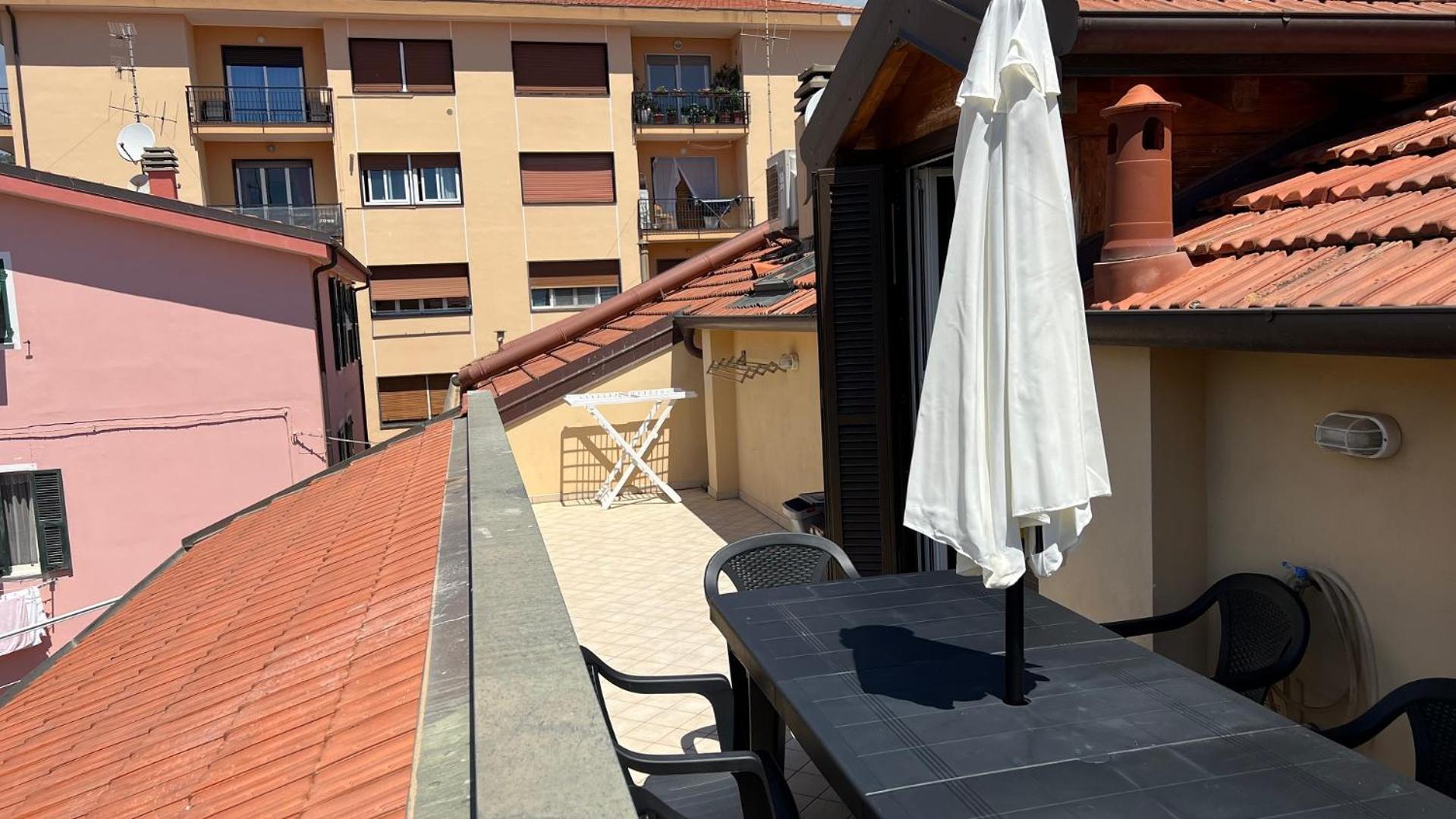 Garibaldi Appartamenti Riva Ligure Exterior foto